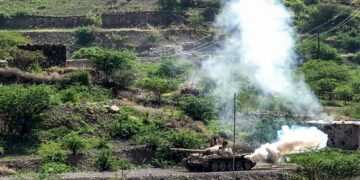 KONFLIK melibatkan Houthi dengan kerajaan yang mendapat sokongan Arab Saudi masih belum diselesaikan di Yemen. - AFP