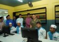 TUANKU Syed Faizuddin Putra Jamalullail berkenan berangkat merasmikan program CSR inisiatif bilik ulang kaji di Al-Madrasah Ad-Diniah Al-Islamiyah (MADI), baru-baru ini.-UTUSAN