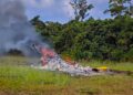 LIMA maut termasuk juruterbang helikopter BO-105 yang terhempas berhampiran Lapangan Terbang Long Lellang, Ulu Baram di Sarawak, baru-baru ini.
