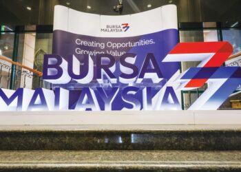 SENTIMEN pasaran masih disokong harga minyak yang tinggi dan pemulihan saham semikonduktor di Wall Street.