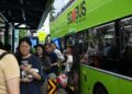 GAMBAR fail sebuah bas awam di Singapura. - AFP