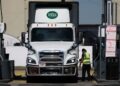HARGA diesel naik mendadak akibat perang Iran. - AFP