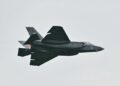 GAMBAR fail sebuah jet F-35. - AFP