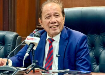 ISMAIL Lasim ditemui pemberita selepas mempengerusikan Mesyuarat Mingguan Exco di Wisma Negeri, Seremban, hari ini. UTUSAN/NOR SHAFIQAH MOHD GHAZALI