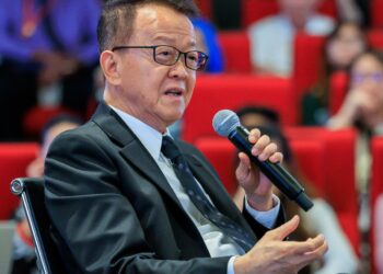 Tan Sri Sir Dr. Jeffrey Cheah KBE AO