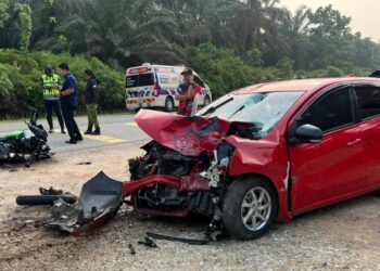 KEADAAN kenderaan terbabit kemalangan di Jalan Mempaga-Sertik di Bentong, Pahang yang mengorbankan seorang penunggang motosikal.