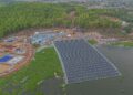 PEMANDANGAN udara projek loji tenaga solar terapung berkapasiti 100 megawatt di Empangan Getalsud di Jharkhand, timur India.-AFP