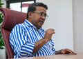 HASNAL Rezua Merican ditemui Utusan Malaysia di Pejabat UMNO Bahagian Selayang, Selangor semalam. - UTUSAN/SYAKIR RADIN