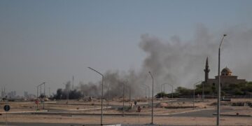GAMBAR fail serangan Iran ke atas kawasan Kedutaan Amerika di Bandar Raya Kuwait. - AFP