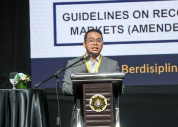 MUHAMMAD IQMAL HISHAM KAMARUDDIN