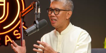 TENGKU ZAFRUL ABDUL AZIZ pada Podcast PodX Utusan Malaysia, semalam.