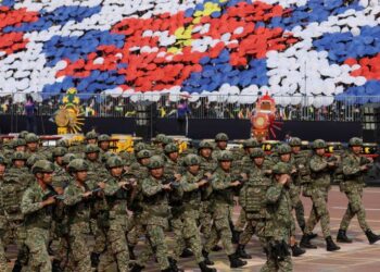 KESELAMATAN negara bukan sekadar soal mempertahankan sempadan, tetapi turut menjadi asas kepada kestabilan ekonomi.