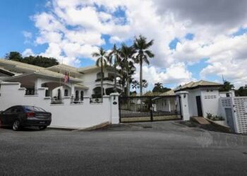 KEDIAMAN NAJIB RAZAK