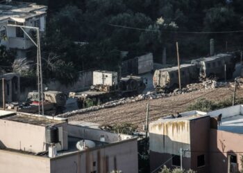BEBERAPA buah kenderaan tentera Israel di Tebing Barat. - AFP