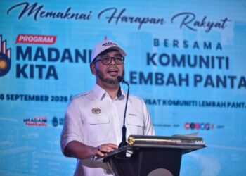 Menteri di Jabatan Perdana Menteri (Hal Ehwal Agama), Zulkifli Hasan berucap ketika merasmikan Program Madani Kita (PMK) 2026 di Dewan Komuniti Lembah Pantai, Kerinchi, Kuala Lumpur.