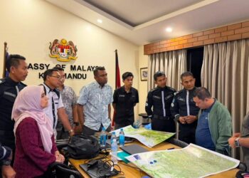 Pasukan Mencari dan Menyelamat Khas Malaysia (SMART) MAS-01 kini siap siaga di Kathmandu bagi melaksanakan operasi bantuan kemanusiaan dan bencana (HADR) di Nepal.