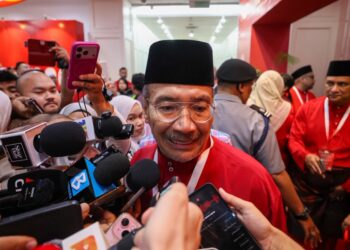 HISHAMUDDIN Hussein ketika ditemui selepas Ucapan Dasar Presiden UMNO sempena Perhimpunan Agung UMNO (PAU) 2026 di Pusat Dagangan Dunia (WTC), di sini hari ini.-UTUSAN/ISKANDAR ISHAK
