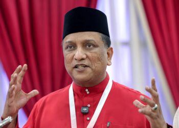 Temubual Ahli Majlis Kerja Tertinggi (MKT) UMNO, Datuk Seri Reezal Merican Naina Merican sempena Perhimpunan Agung UMNO (PAU) 2026 di Pusat Dagangan Dunia Kuala Lumpur (WTCKL) di sini hari ini.-UTUSAN/FARIZ RUSADIO