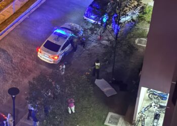 Remaja perempuan maut dipercayai terjatuh dari tingkat sembilan PPAM, Putrajaya.