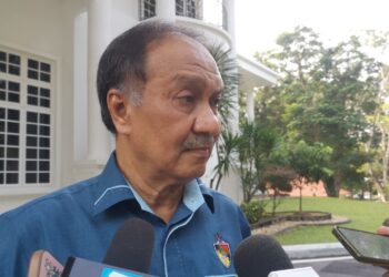 AWALUDIN Said ditemui pemberita ditemui pada pelancaran Program Masyarakat Negeri Sembilan (Manes) dan menyampaikan bantuan kebajikan di Kediaman Rasmi Menteri Besar di Seremban hari ini.
