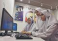 PEMBELAJARAN dalam talian telah menjadi sebahagian daripada rutin harian murid-murid seperti kelas tambahan pada waktu malam, video ulang kaji di telefon bimbit, aplikasi latih tubi Matematik, dan kumpulan WhatsApp guru kelas.