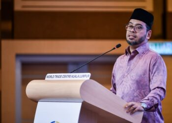 Menteri di Jabatan Perdana Menteri (Hal Ehwal Agama) Dr. Zulkifli Hasan  merasmikan Majlis Pra Pelancaran Majlis Tilawah dan Hafazan Al-Quran Peringkat Antarabangsa ke-66 Tahun 1448H/2026M di Pusat Dagangan Kuala Lumpur.-UTUSAN/ M. FIRDAUS M. JOHARI