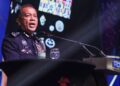 MOHD. Khalid Ismail ketika berucap pada Majlis Peluncuran 'Projek Whitening the Blackspot' oleh Kontinjen Polis Pulau Pinang di Pusat Konvensyen PICCA@Butterworth Arena, Pulau Pinang, hari ini.-UTUSAN/DANIAL SAAD