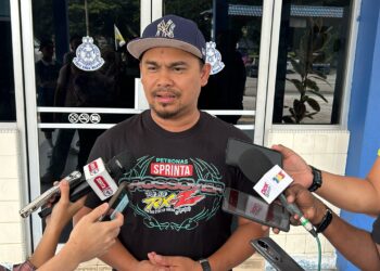AHMAD RIDHUAN ABDULLAH