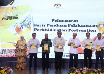 DATUK Seri Dr. Dzulkefly Ahmad (tengah) menyempurnakan Majlis Sambutan Hari Pencegahan Bunuh Diri Sedunia Peringkat Kebangsaan 2026 di Dewan Kolej Poly-Tech Mara Ipoh hari ini.