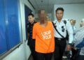 PEMANDU kereta yang melanggar seorang anggota polis trafik dalam kejadian Khamis lalu, dibawa ke Mahkamah Majistret Ipoh untuk permohonan reman.