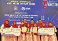 Kumpulan LUMINOUS dari Hospital Al-Sultan Abdullah (HASA) UiTM bersama dua anugerah yang dimenangi di Konvensyen KIK Universiti Awam Ke-18 (2026) di ibu Kuala Lumpur.