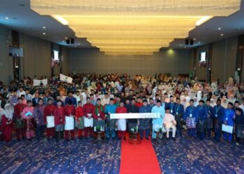 PERALIHAN kepimpinan belia bukan sekadar memberi ruang kepada Generasi Z (Gen Z) tetapi memastikan mereka dibimbing dan bersedia memikul amanah.