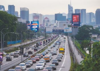 LEBUH raya bukan sahaja mampu memendekkan tempoh perjalanan tetapi juga menjadikan sesuatu perjalanan itu selamat dan selesa.