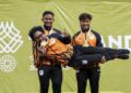 Atlet berbasikal negara, Muhammad Ridwan Sahrom, Muhammad Fadhil Mohd Zonis dan Mohd Akmal Nazimi Jusena yang memenangi pingat emas dalam acara pecut berpasukan Sukan SEA Thailand 2025. Mereka kembali mengerah kudrat di Sukan Asia Aichi-Nagoya 2026 di Velodrom Izu, hari ini. - UTUSAN/FARIZ RUSADIO
