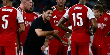THE Gunners mengintai peluang untuk bangkit selepas tewas 0-3 kepada Brighton sebelum rehat perlawanan antarabangsa. - AFP