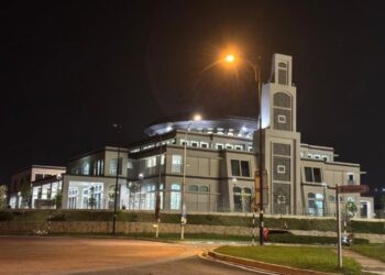 TINDAKAN proaktif diperlukan agar kelulusan untuk mendirikan solat di Masjid Baiturrahman Alam Sari dapat dilakukan dalam masa terdekat.