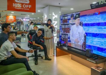 BELANJAWAN 2027 diharap dapat memenuhi keperluan rakyat melalui pelaksanaan inisiatif yang berkesan demi kesejahteraan dan kemakmuran negara.