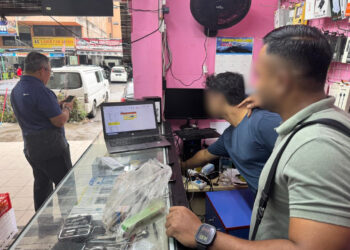 Imigresen bongkar sindiket Hundi guna premis perniagaan, transaksi lebih RM180,000 di sekitar Chow Kit, KL