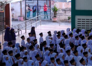 GAMBAR HIASAN