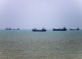 IRAN menafikan membuat tawaran untuk membuka semula Selat Hormuz yang ditutup sejak 28 Februari. - AFP