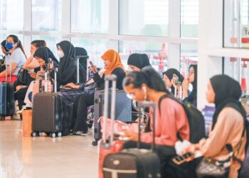 PERUBAHAN loghat tidak memadamkan identiti dan asal usul seseorang yang berhijrah ke bandar.