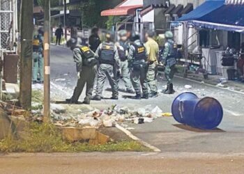 Barisan Revolusi Nasional Melayu Pattani (BRN) mendakwa tawaran Kerajaan Thailand untuk memberi pengampunan kepada individu yang terlibat dalam kes keganasan supaya menyerah diri sebagai ‘perangkap’. – GAMBAR HIASAN