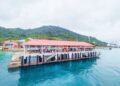 KEADAAN di jeti Pulau Perhentian yang sunyi tanpa kehadiran pengunjung ketika musim Tengkujuh di Besut, Terengganu. – UTUSAN/ WAN ZURATIKAH IFFAH WAN ZULKIFLI