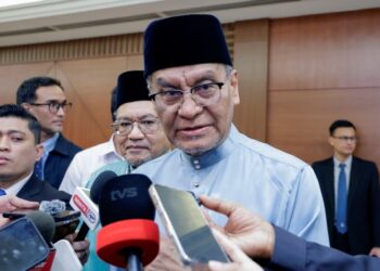 DZULKEFLY AHMAD