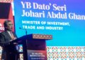 JOHARI Abdul Ghani ketika sidang media selepas merasmikan Hari Perniagaan EU-Malaysia 2026: Tumpuan kepada Selangor di Pusat Konvensyen Kuala Lumpur, hari ini. -UTUSAN/M. FIRDAUS M. JOHARI