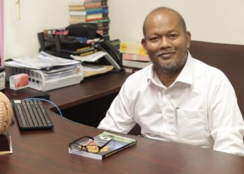 Prof Madya Dr. Zulakbal Abd. Karim