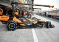 Pelumba Britain, Lando Norris menyertai sesi latihan bebas di Marina Bay, semalam menjelang perlumbaan Formula Satu (F1) Grand Prix Singapura hari ini. - AFP