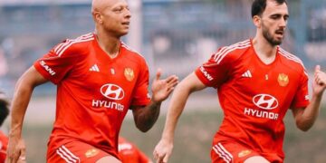 Pemain-pemain Selangor FC menjalani latihan minggu ini menjelang pertemuan menentang Star City FC dalam aksi timbal balik suku akhir Piala FA di Stadium Majlis Bandaraya Petaling Jaya (MBPJ), Kelana Jaya, malam ini. - IHSAN SELANGOR FC