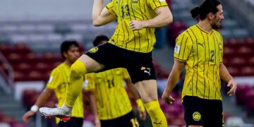 PENYERANG Harimau Malaya, Fergus Tierney meraikan jaringan ketika berdepan Vietnam pada penentuan tempat 3/4 Piala ASEAN FIFA di Stadium Gelora Bung Karno (GBK), hari ini.-IHSAN Malaysia NT