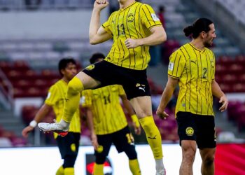 PENYERANG Harimau Malaya, Fergus Tierney meraikan jaringan ketika berdepan Vietnam pada penentuan tempat 3/4 Piala ASEAN FIFA di Stadium Gelora Bung Karno (GBK), hari ini.-IHSAN Malaysia NT